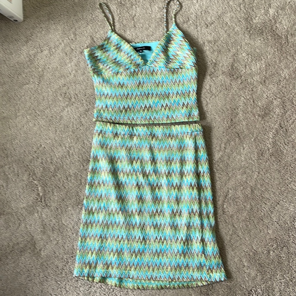 2 piece Arden B midi top & lined skirt